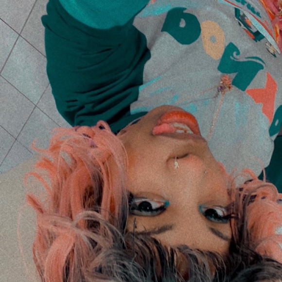 🦋MYSTIC🦋 - Picture 1 of 1